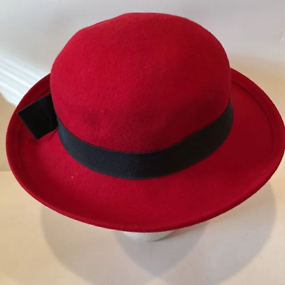 Street Smart by Betmar Wool Hat Made in the USA 100% Wool Red